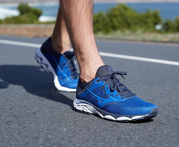 Men’s Mizuno Collection