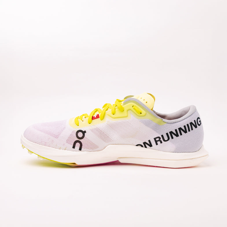 ON Cloudspike Amplius 2 - Womens