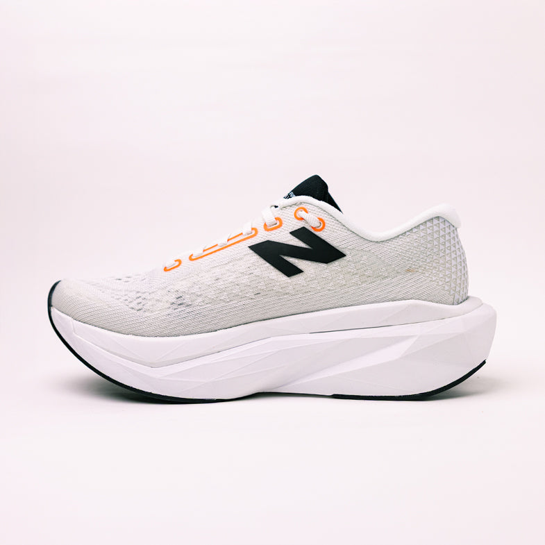 New Balance FuelCell SuperComp Trainer v3 - Womens
