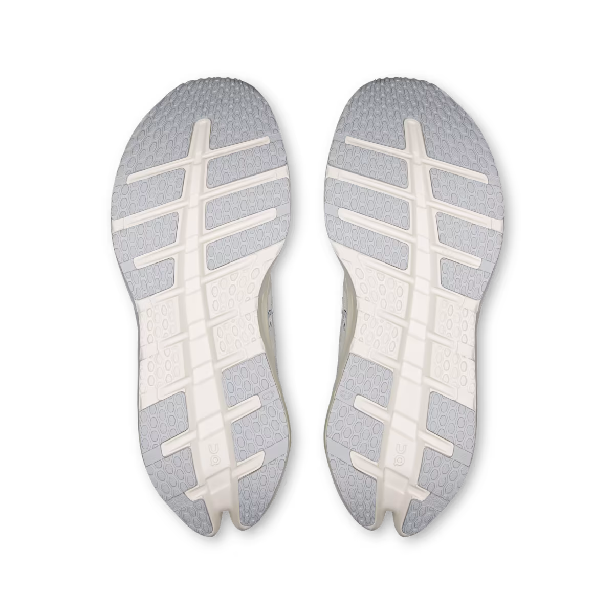 On Cloudrunner 3 - Womens