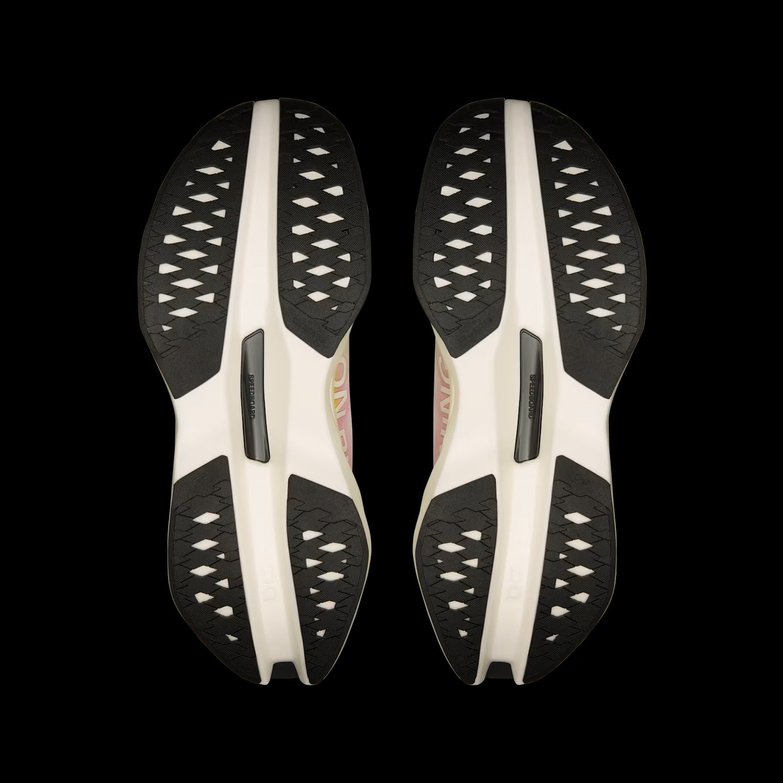 On Cloudboom Max - Mens