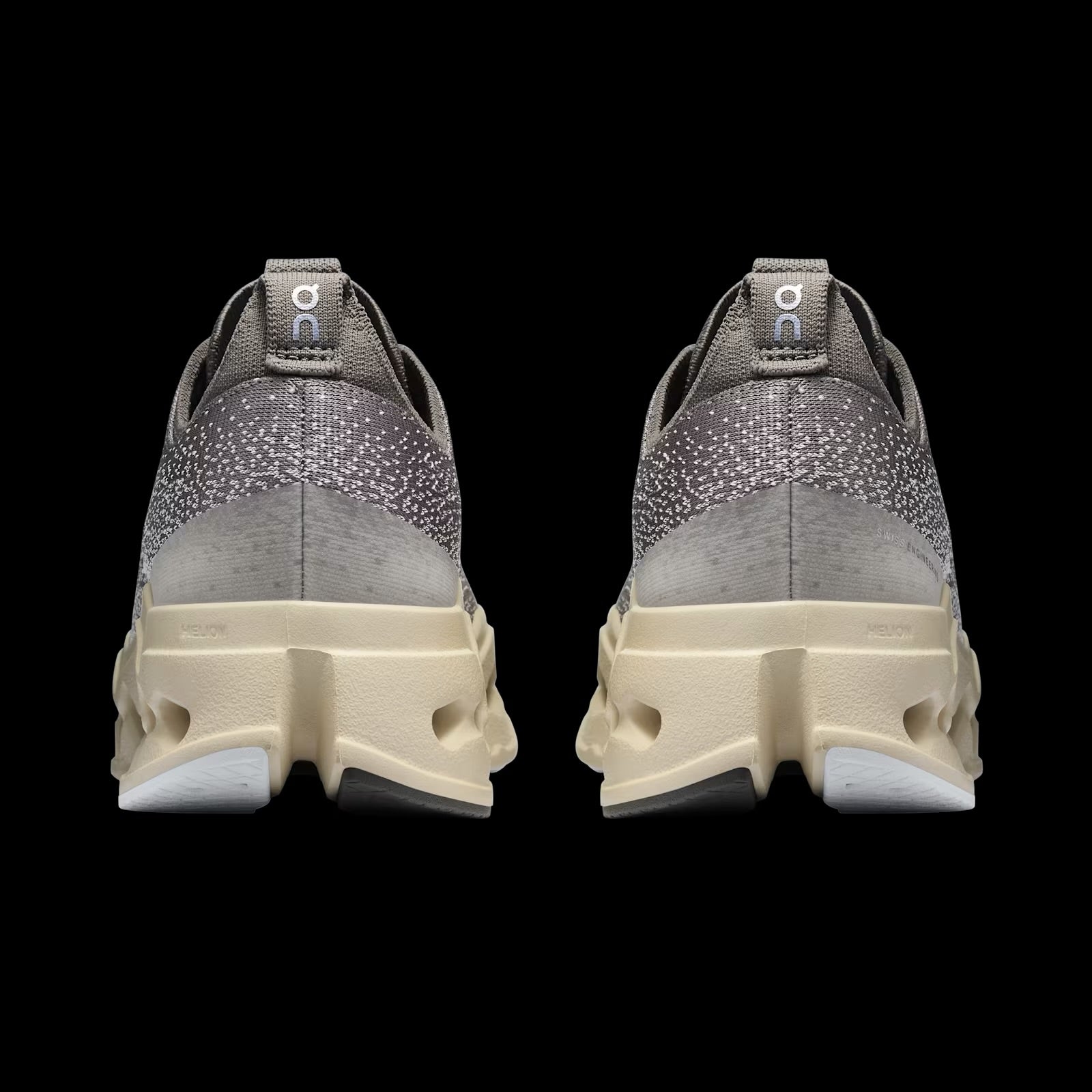 On Cloudsurfer Max - Womens