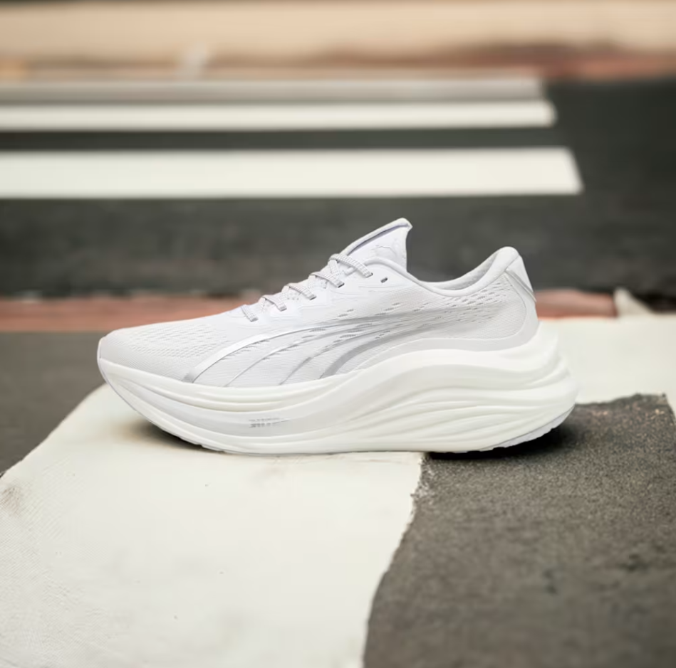 Puma MagMax Nitro - Womens