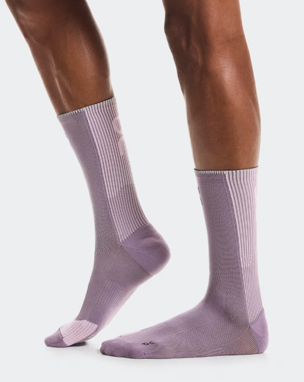 On Performance Run Sock High - Dewberry / Sakura