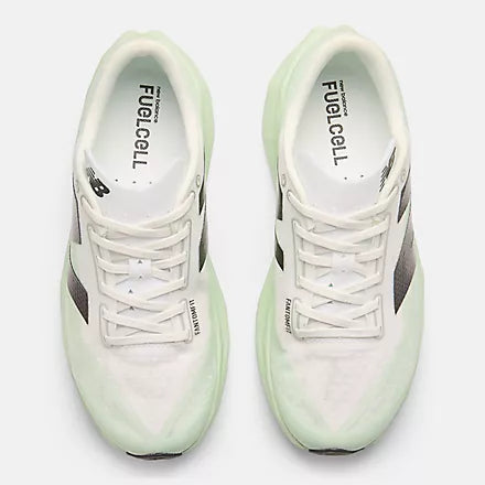 New Balance FuelCell Rebel V4 -Mens