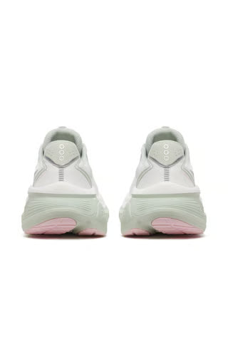 Saucony Hurricane 26 - Womens