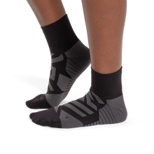 Load image into Gallery viewer, ON Performance Mid Sock - Mens