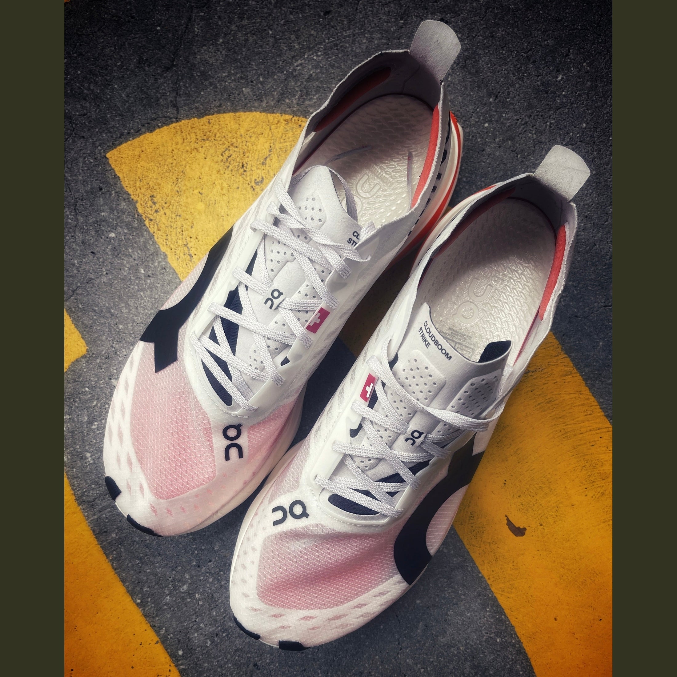 On Cloudboom Strike - Mens
