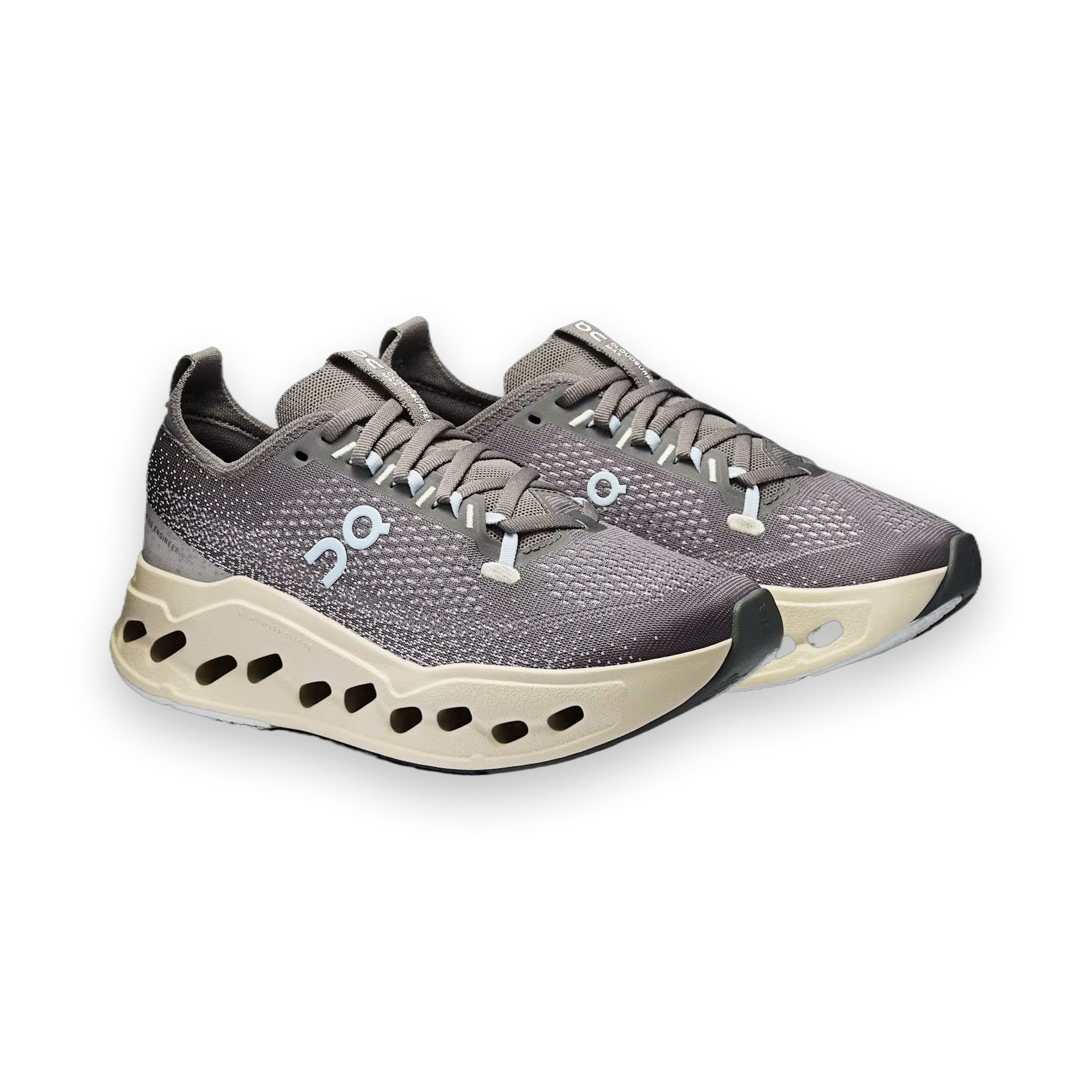 On Cloudsurfer Max - Womens