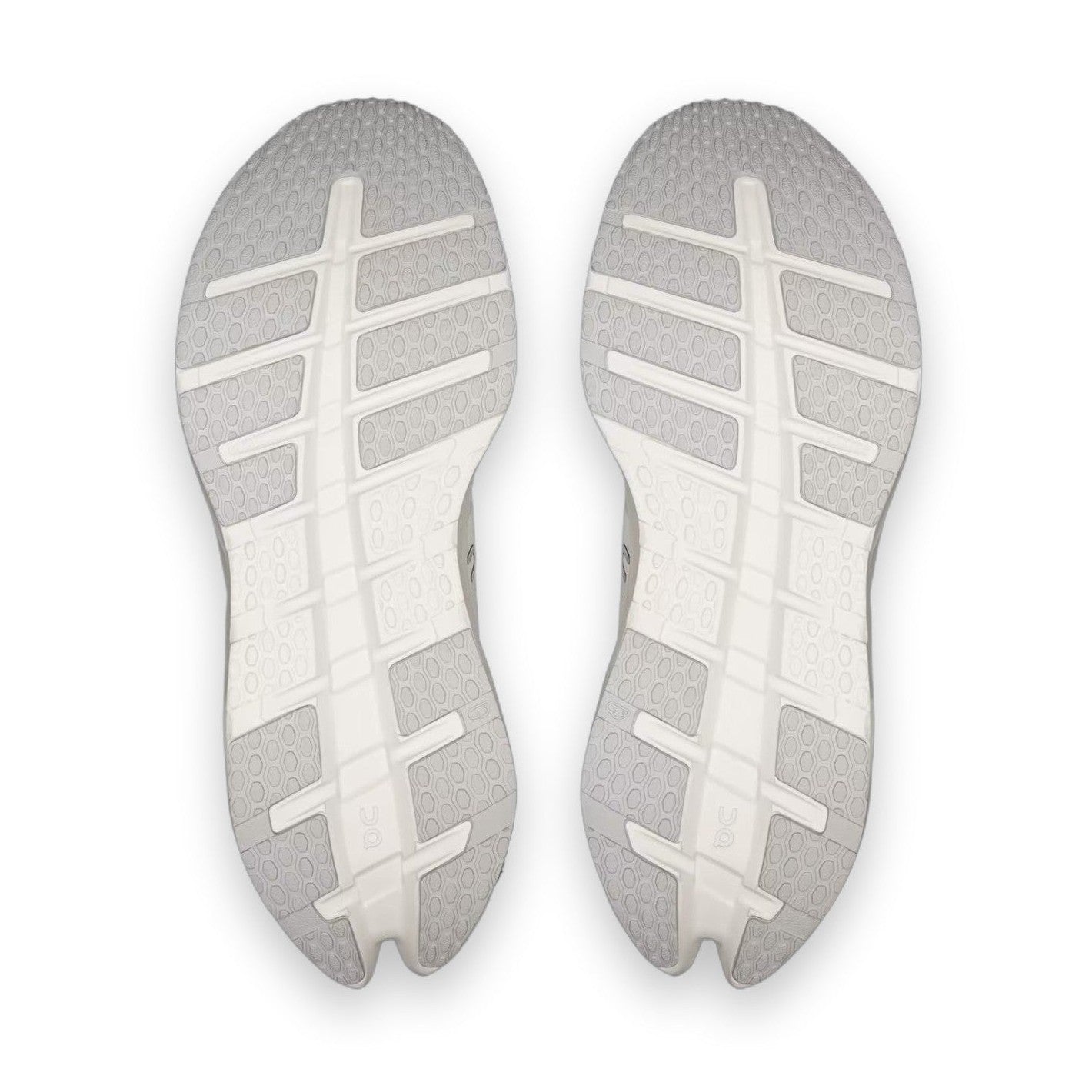 On Cloudrunner 3 - Mens