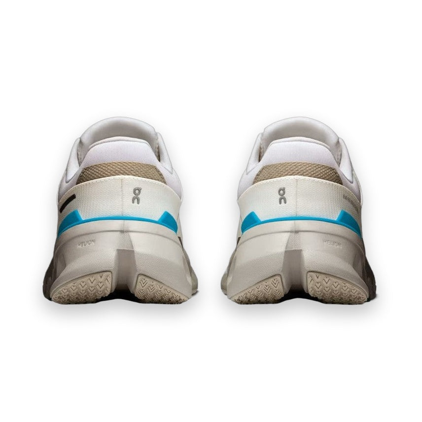 On Cloudrunner 2 - Womens