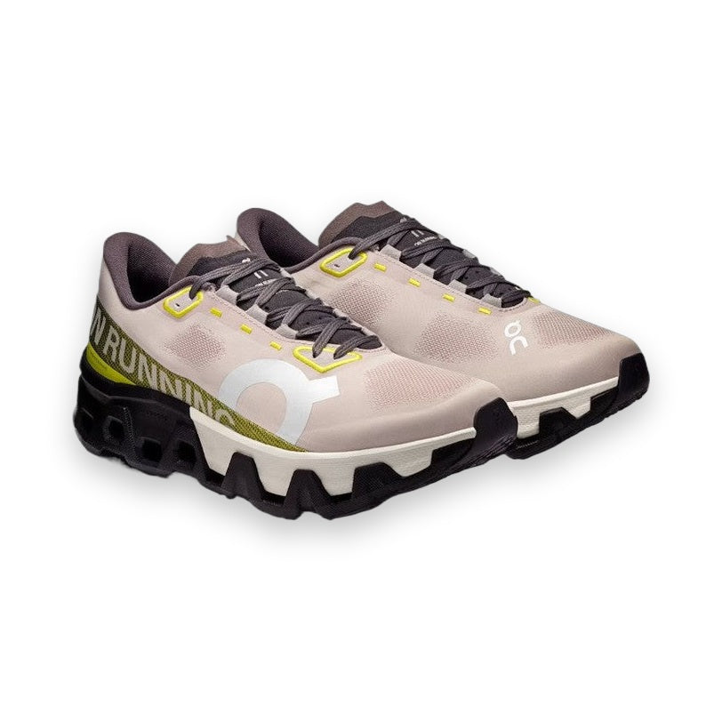 On Cloudmonster Hyper - Mens