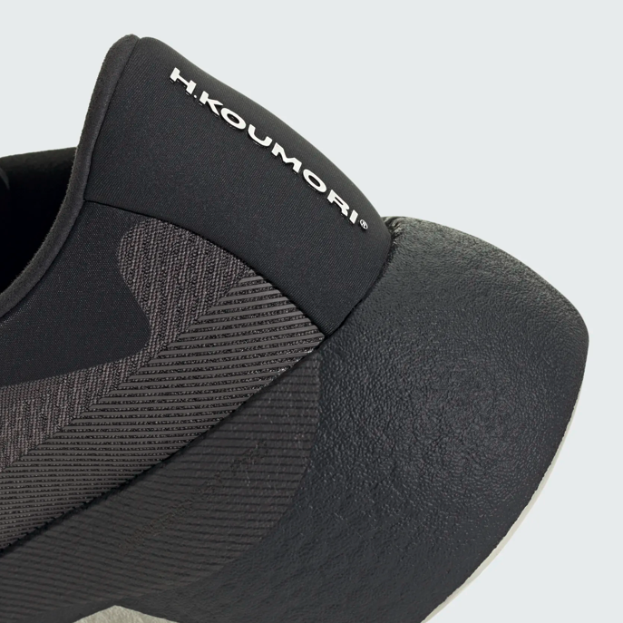Adidas Hyperboost Edge HK - Mens